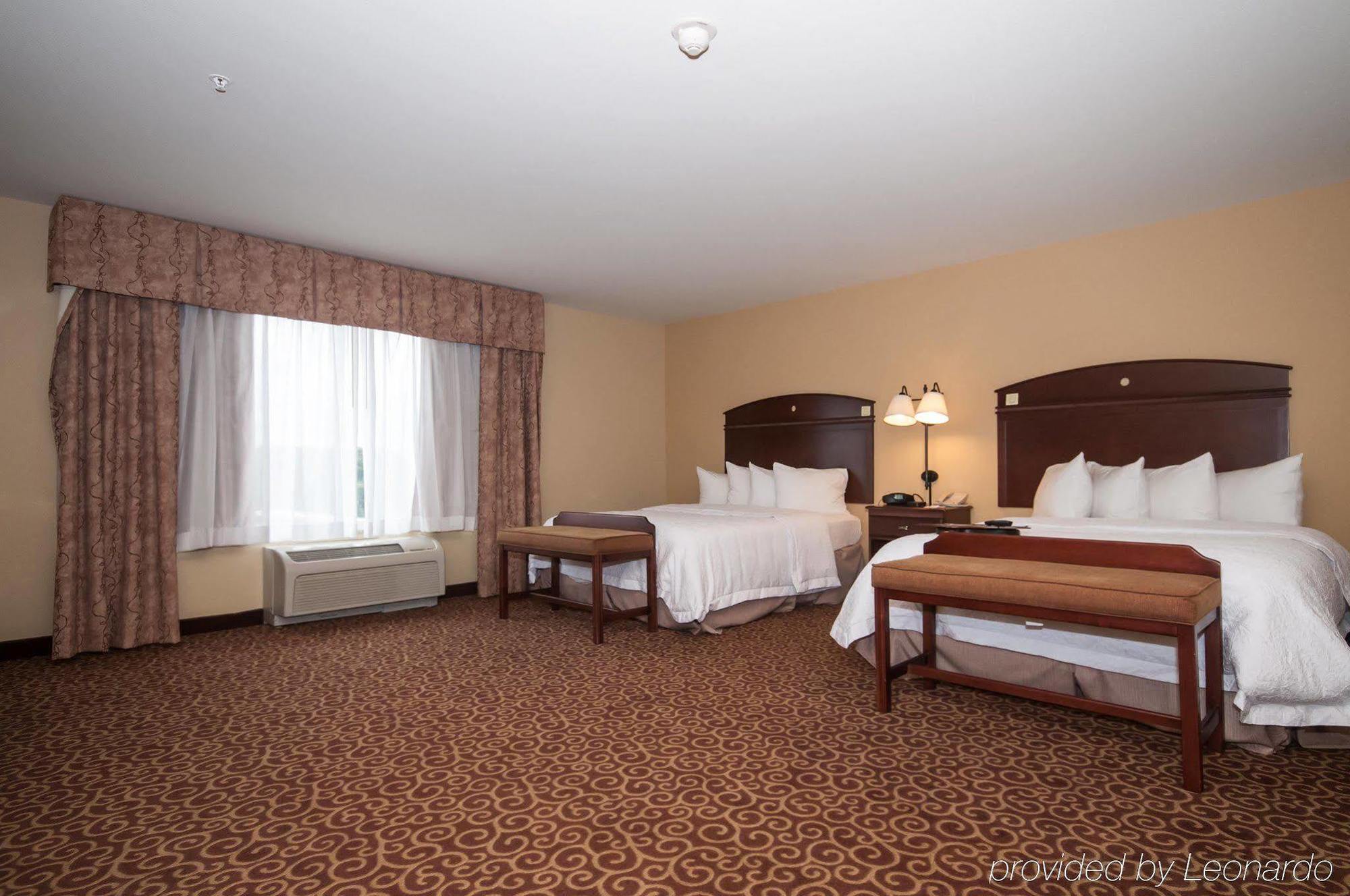 Hampton Inn & Suites Rochester-North Dış mekan fotoğraf