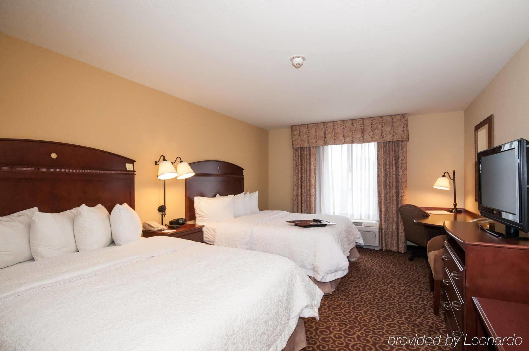 Hampton Inn & Suites Rochester-North Dış mekan fotoğraf